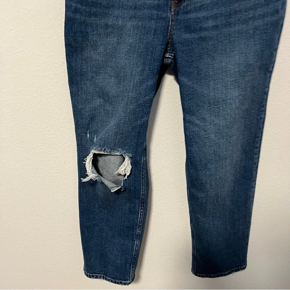 Abercrombie & Fitch Ultra High Rise Ankle Distressed Straight Jeans Sz 10s